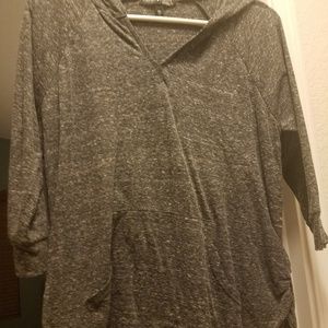 Hooded maternity top